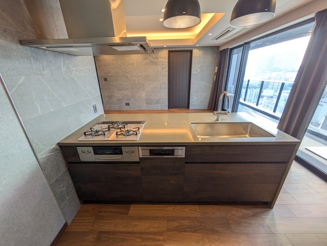 キッチン　★嬉しいグリル付きキッチン★