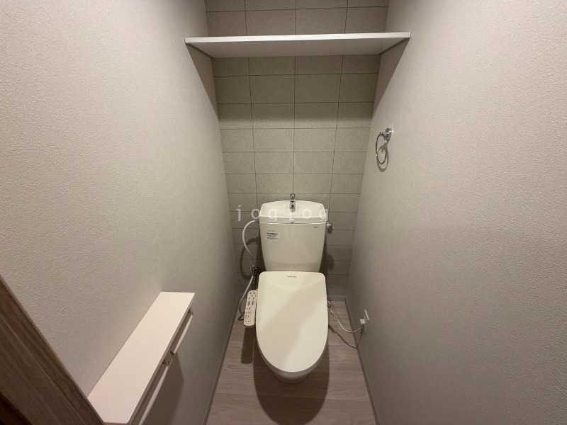 トイレ　窮屈感がなくリラックスのできるトイレです。