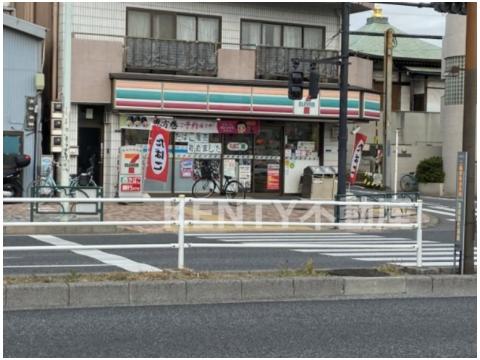 コンビニ　セブンイレブン 大田区西糀谷3丁目店（コンビニ）まで496m