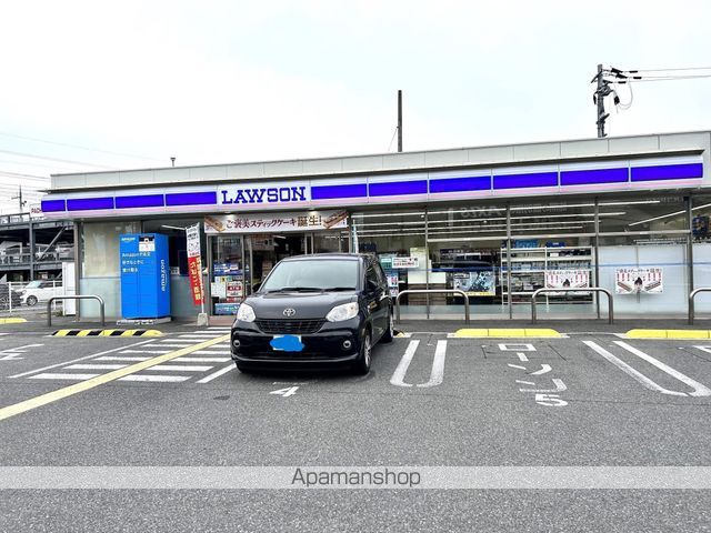 コンビニ　ローソン（コンビニ）まで854m