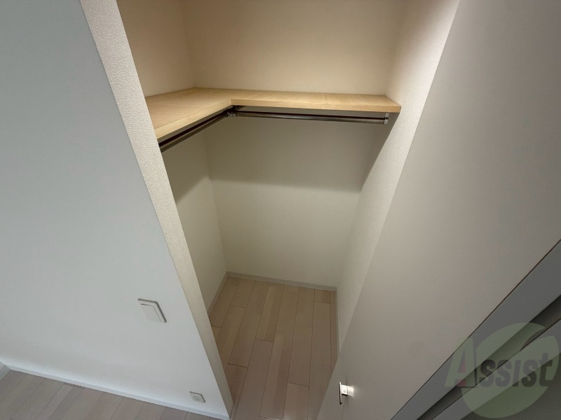 収納　収納もバッチリあるのでお部屋が片付きますよ！