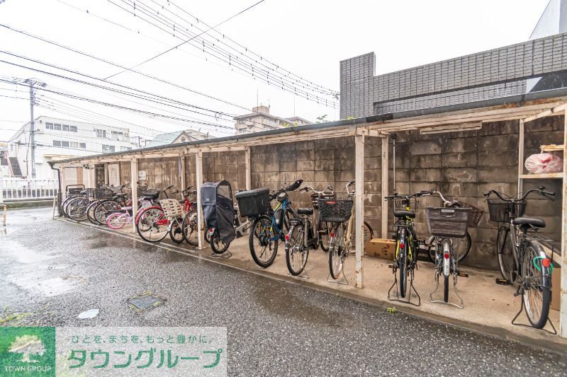 駐車場　駐輪スペース