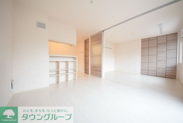 居室・リビング　お部屋探しはタウンハウジング蘇我店にお任せ下さい♪