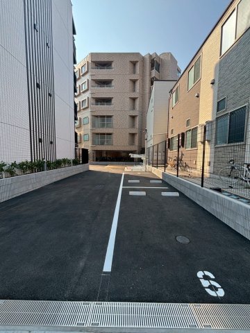 駐車場　ペット相談可能/ネット無料/すべての住戸シャワーにReFa設