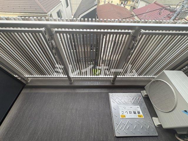 バルコニー　同建物内、別のお部屋の参考写真になります。