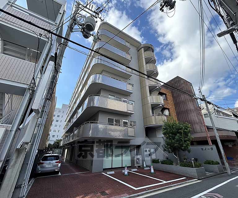 2DK Mansion in Shimogyo-ku, Kyoto