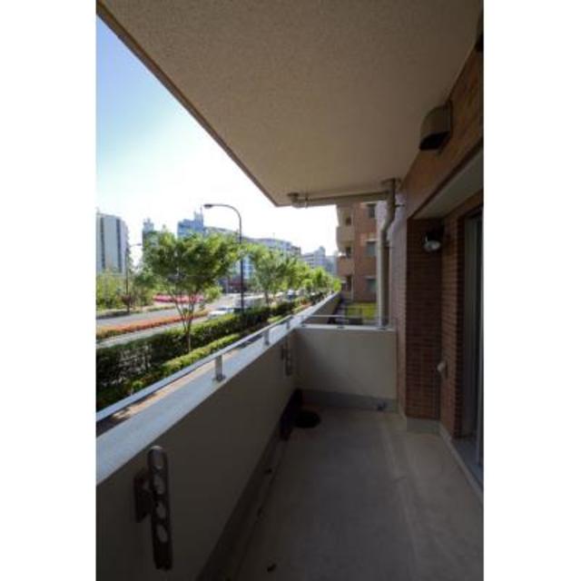 バルコニー　※写真は同タイプ住戸です。