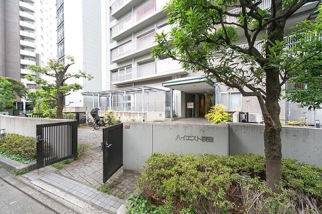 エントランス　毎日通るエントランスはこのようになっています