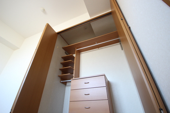 収納　※別号室の写真です