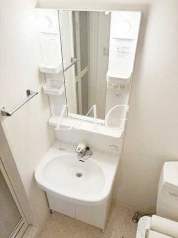 洗面設備　洗面台です。