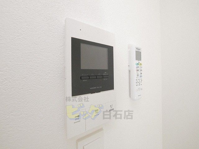 セキュリティ　モニター付きインターホン完備しています♪