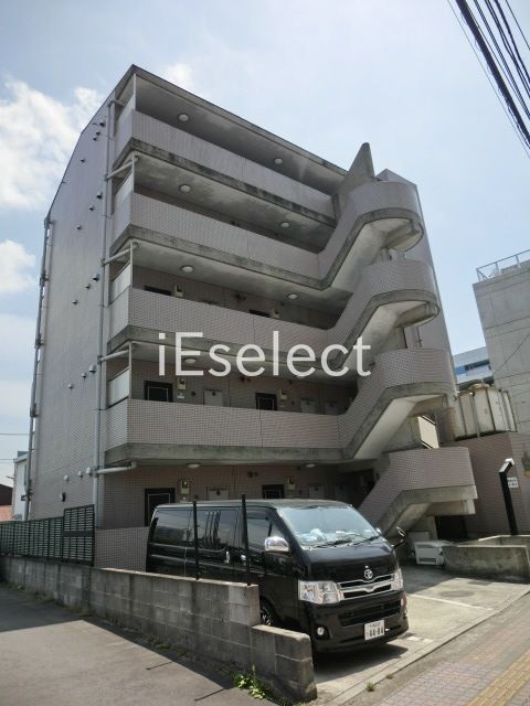 建物外観　RC造マンションです。
