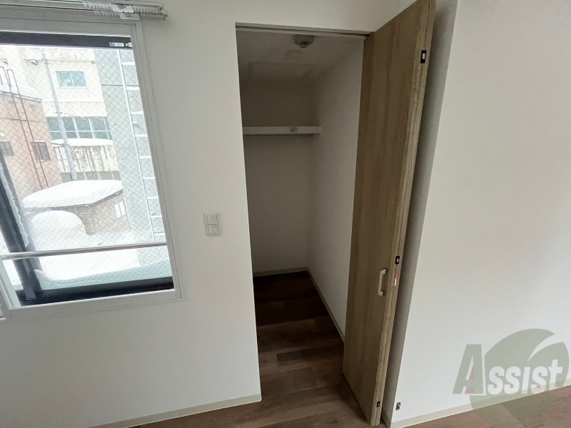 収納　収納もバッチリあるのでお部屋が片付きますよ！