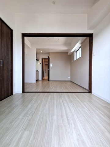 その他部屋・スペース　東向で明るい洋室