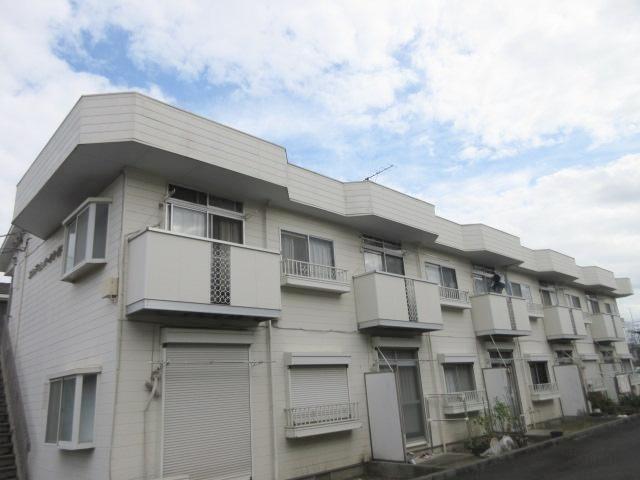 建物外観　鉄骨造