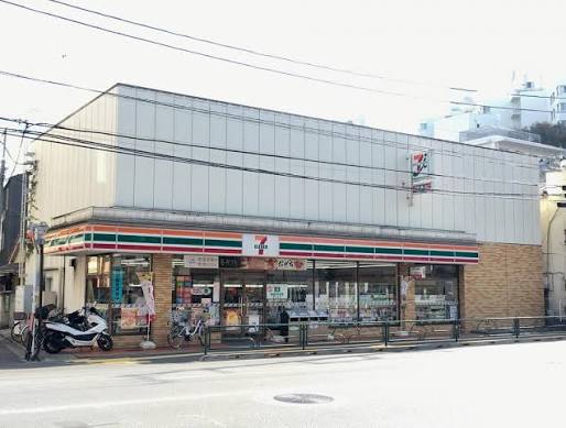コンビニ　セブンイレブン文京千石1丁目店（コンビニ）まで609m