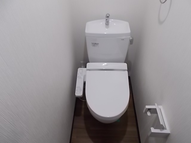トイレ　同タイプ