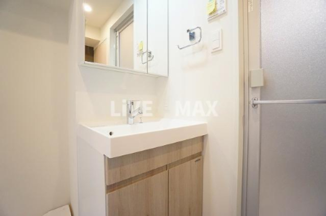 洗面設備　同物件別部屋参照