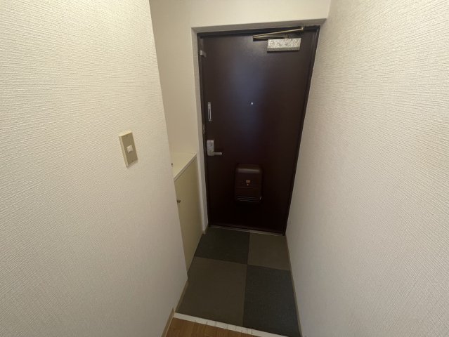 玄関　シンプルで使いやすい玄関です
