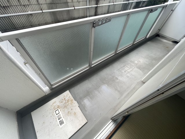 バルコニー　開放的で明るい空間を演出してくれるバルコニーです