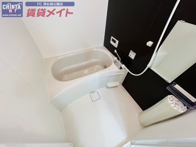 バス・シャワールーム　同タイプの画像です
