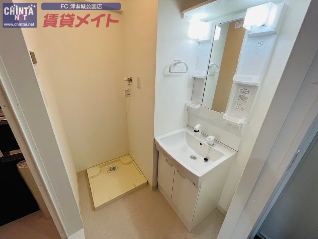 洗面設備　同タイプの画像です