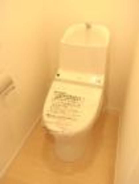 西武新宿線 新井薬師前駅 徒歩6分 5階建 築15年のトイレ写真