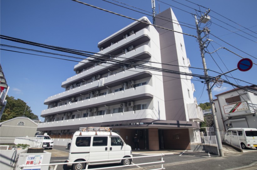 ブルーライン 岸根公園駅 徒歩8分 築40年