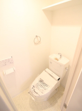 エルシア新大阪のトイレ写真