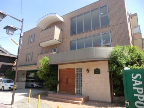 建物外観　外観写真（昼）