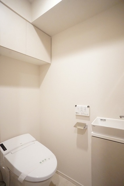 ルジェンテ新丸子のトイレ写真