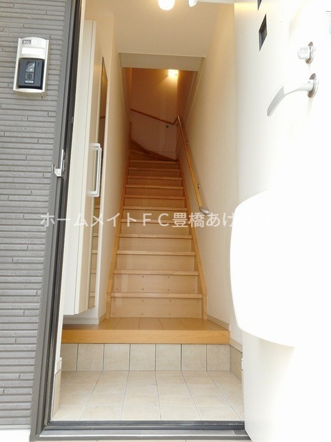 チェリーブロッサムIの玄関写真
