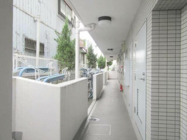 ロビー
