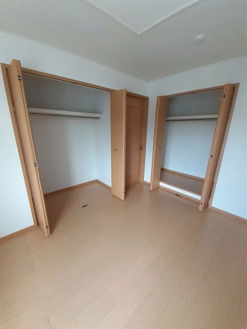 キャッスルウイングIの内装写真