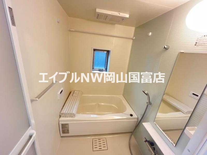 ＪＲ赤穂線 西大寺駅 徒歩21分 2階建 築2年の風呂写真