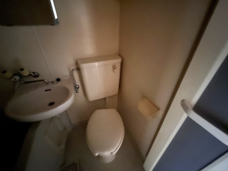 トイレ　別部屋参考