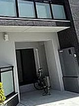 エントランス　建物の内部です