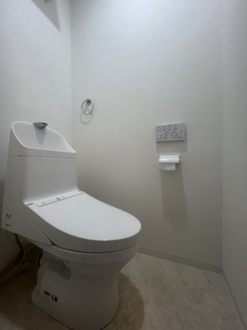 ラフマート南塚口のトイレ写真