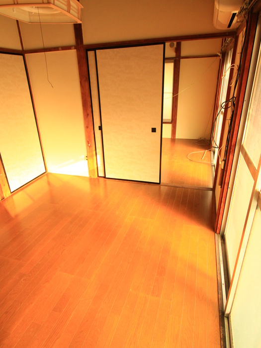 池田様貸家の居間写真