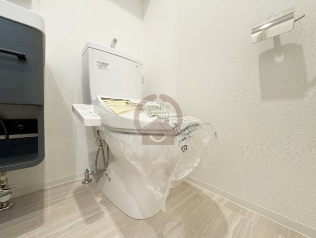 地下鉄中央線 九条駅 徒歩7分 11階建 築3年のトイレ写真