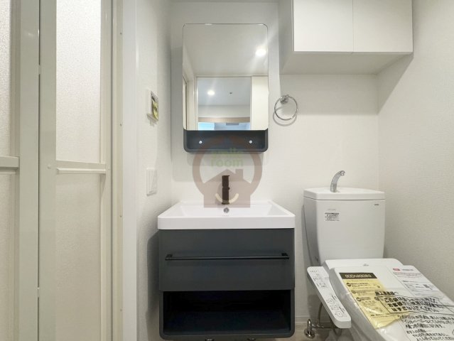 地下鉄中央線 九条駅 徒歩7分 11階建 築3年の内装写真