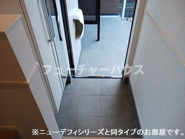 玄関　収納もある玄関です