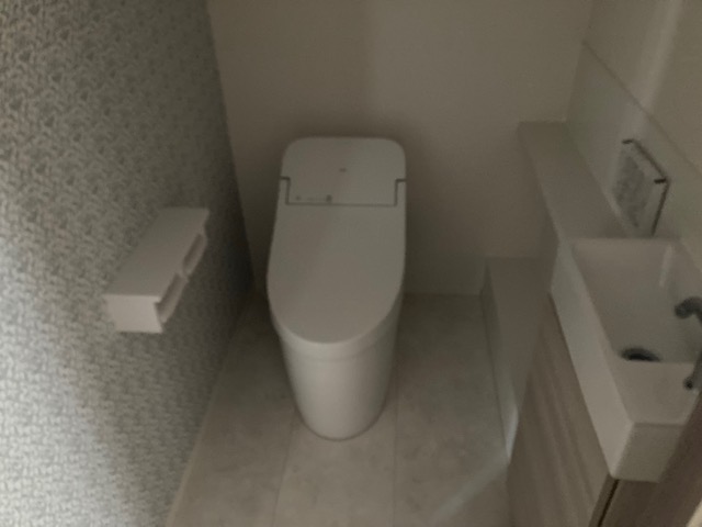 熊本市電健軍線 健軍町駅 徒歩14分 3階建 築1年のトイレ写真