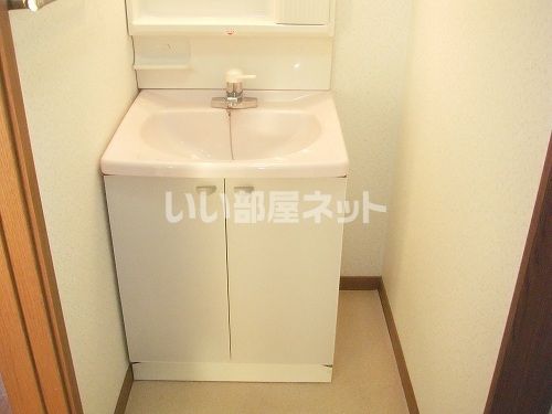 クレストール上野田 Bの内装写真