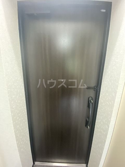 フォセット南行徳の玄関写真