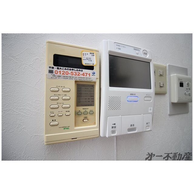 セキュリティ　モニター付きインターホン