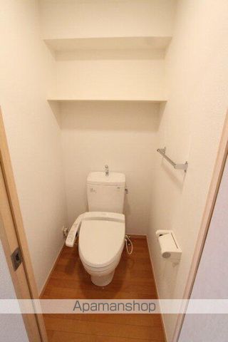 ＪＲ山手線 大崎駅 徒歩4分 11階建 築23年のトイレ写真