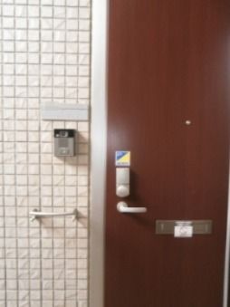 コモド カーサの玄関写真