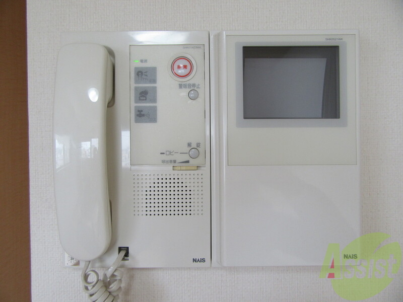 セキュリティ　オートロックとモニターフォンつきで安心ですね！！