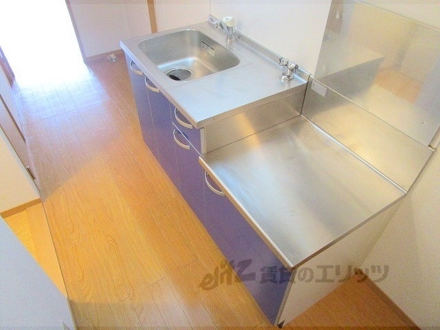 VILLACAMPHORTREEのキッチン写真